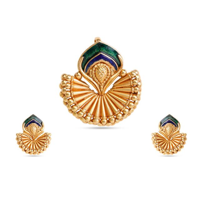 Vishu Radiant Peacock Studs 