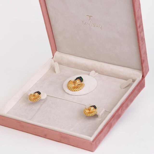 Vishu Radiant Peacock Studs 5