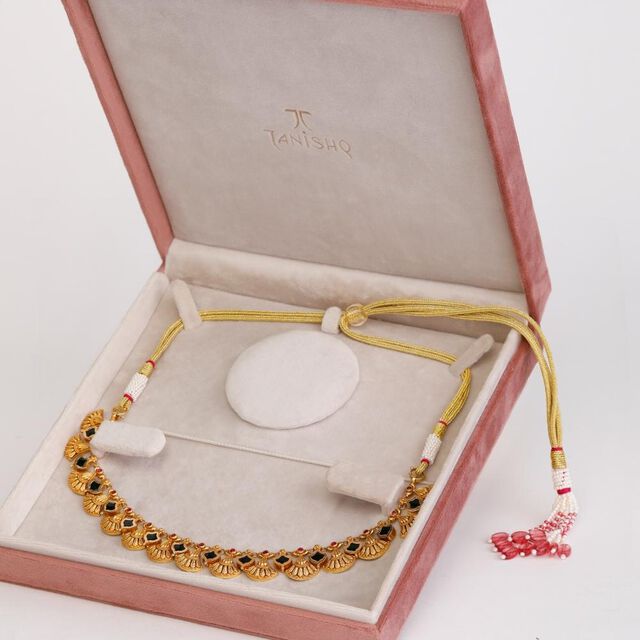 Traditional Palakka Mala Gold Necklace 9