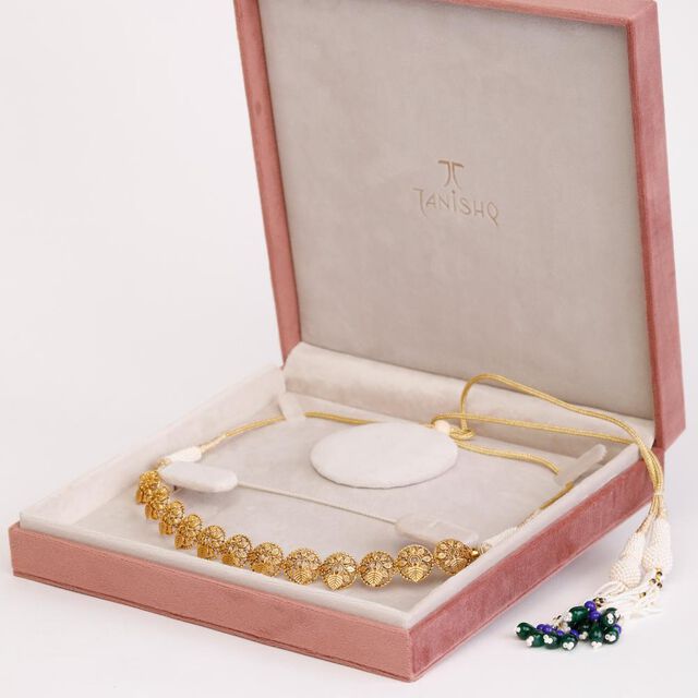 Peepal Leaf Floral Gold Choker 6
