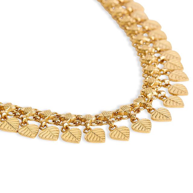 Graceful Peepal Leaf Gold Necklace 5