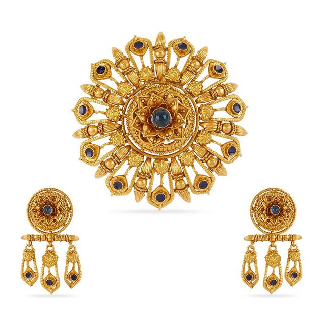 Tanishq 22KT Gold Pendant and Earrings Set 