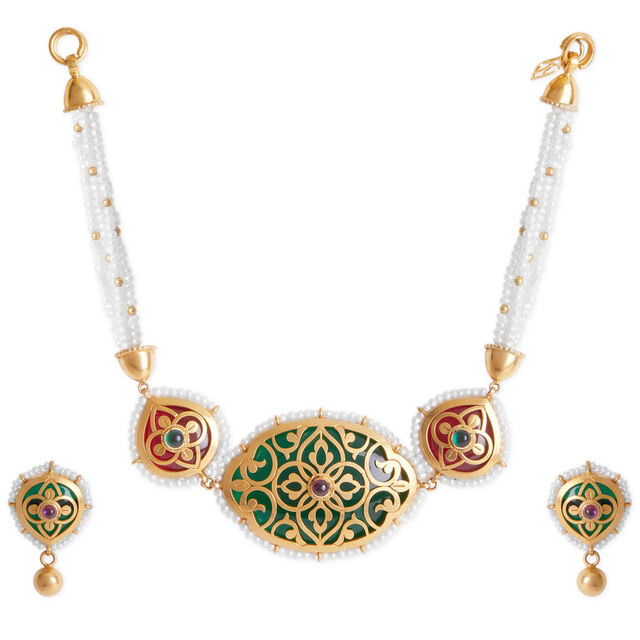 Tanishq 22KT Gold Necklace Set 