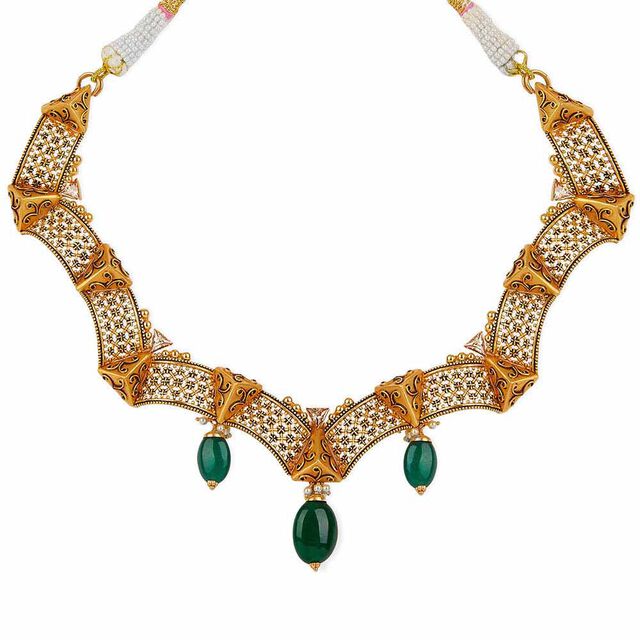Tanishq 22KT Gold Necklace Set for Women 2