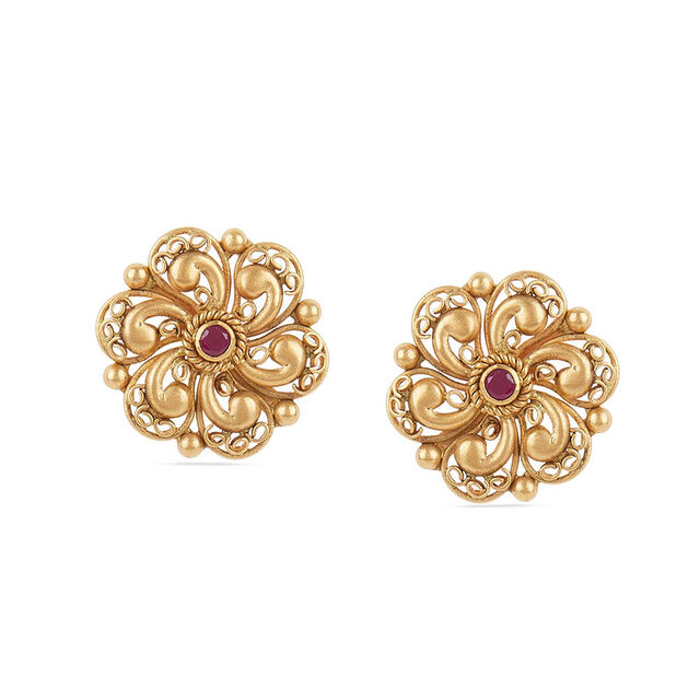 Tanishq 22KT Gold Necklace Set for Women 3
