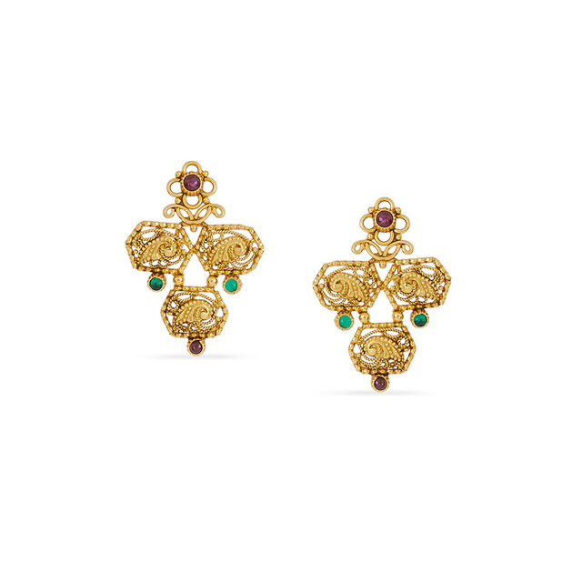 Tanishq 22KT Gold Necklace Set for Women 3
