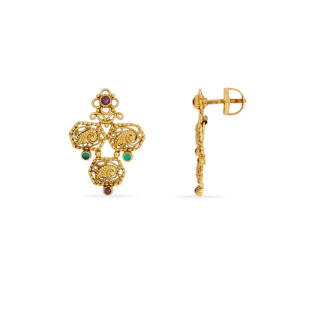 Tanishq 22KT Gold Necklace Set for Women 4
