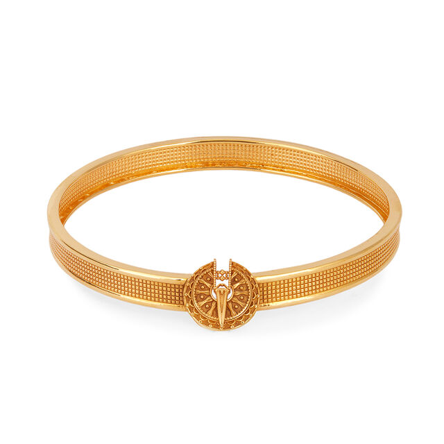 Tanishq 22KT Kalaripayattu Warrior Kada for Men 