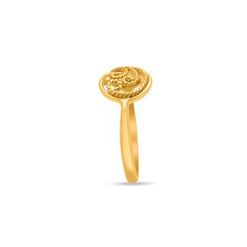 Tanishq 22 Karat Gold Finger Ring