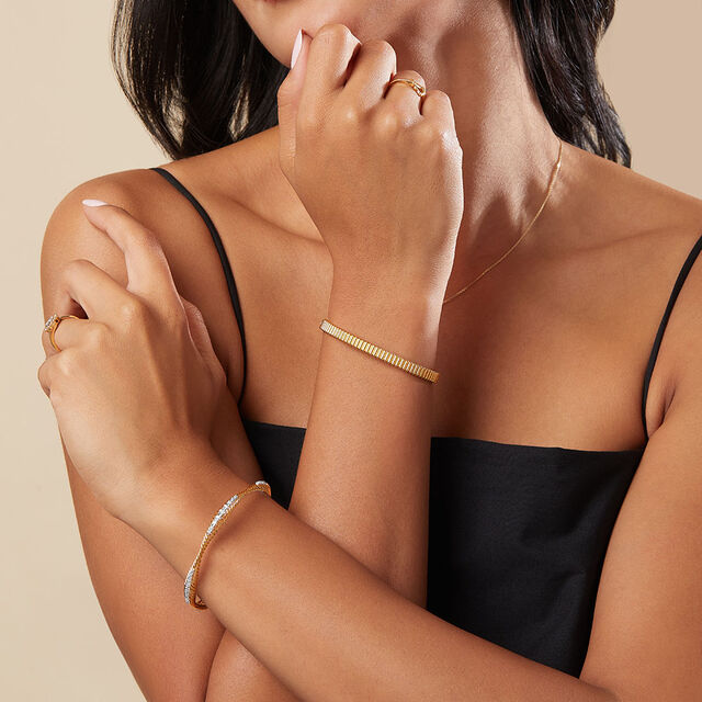 Tanishq 22KT Gold Bangle 2