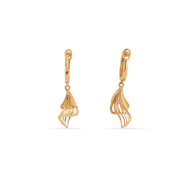 Tanishq 22KT Gold Pendant and Earrings Set for Women 5