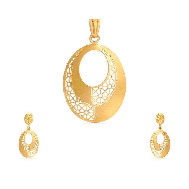 Tanishq 22KT Gold Pendant and Earrings Set 
