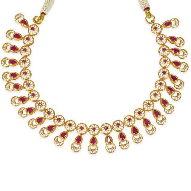 Tanishq 22KT Gold Neckwear Set for Women 3