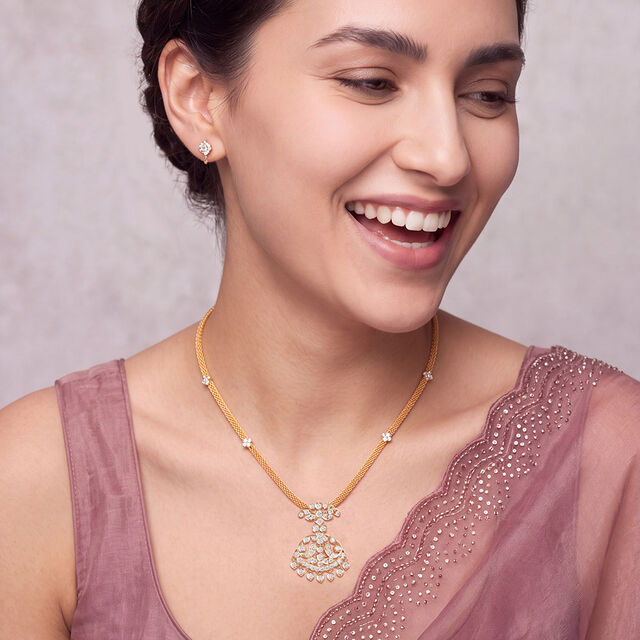 Tanishq 22KT Diamond Necklace for Women 2