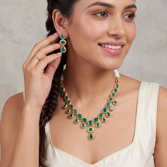 Elegance Necklace Set 2