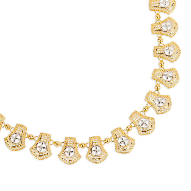 Tanishq 22KT Gold Necklace Set for Women 2
