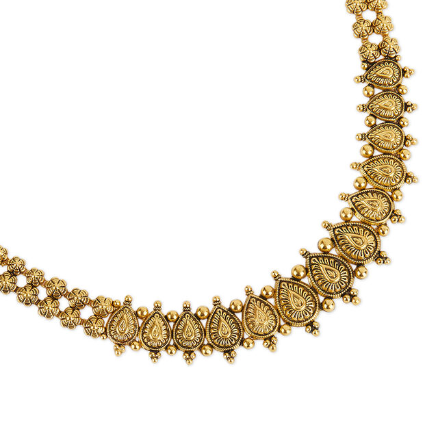 Tanishq 22KT Gold Necklace Set for Women 2