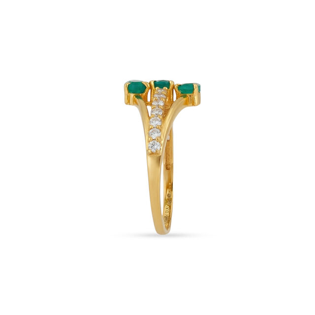Tanishq 22KT Gold Finger Ring for Women 3