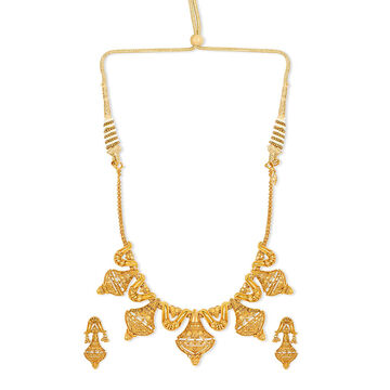 Tanishq 22KT Gold Neckwear and Earring Set for Women