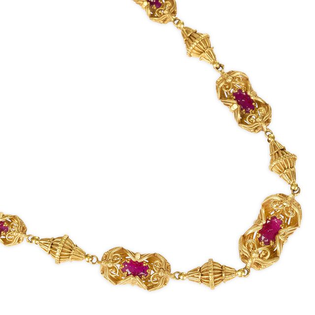 Tanishq 22KT Synthetic Stones Chain for Women 3