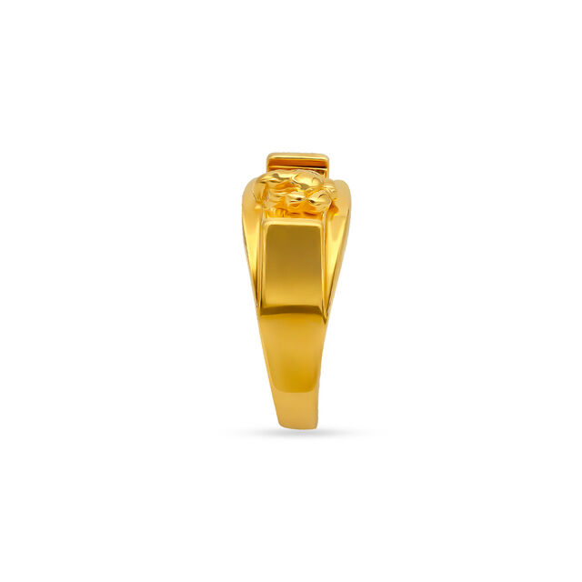 Tanishq 22 KT Gold Finger Ring for Women