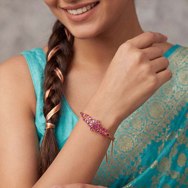 Floral Burst Gold Bracelet 2