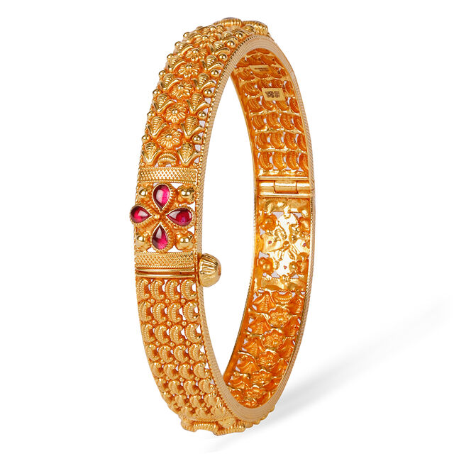 Tanishq 22 Karat Gold Bangle for Women