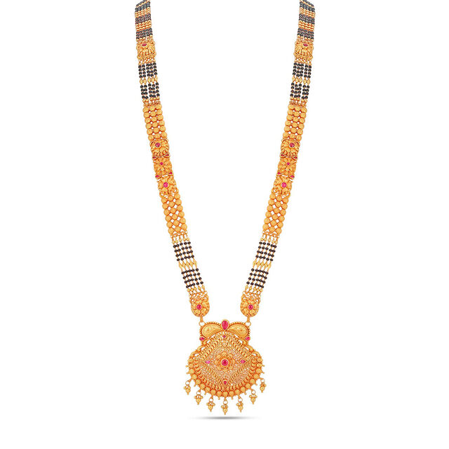 Eternal Elegance: Timeless Gold 