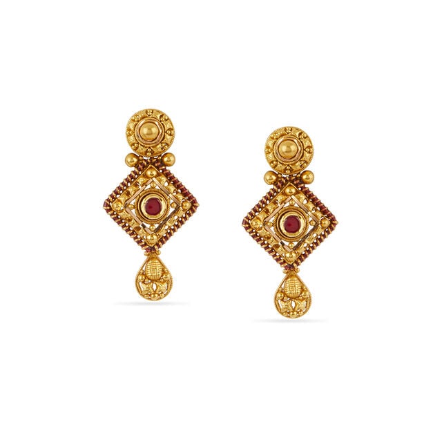 Tanishq 22 Karat Gold Necklace Set for Women 3