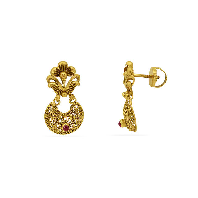 Tanishq 22 Karat Gold Necklace Set for Women 3