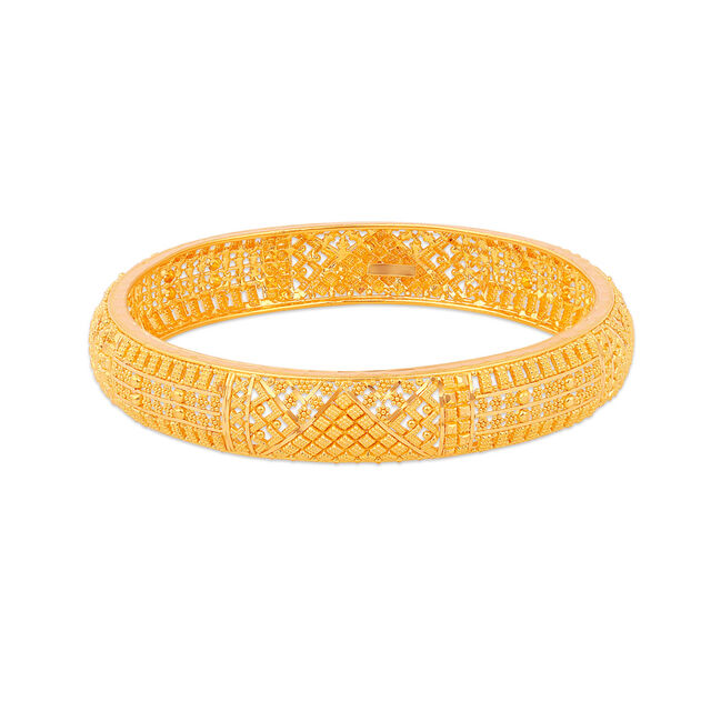 Sleek Gold Elegance Bangle