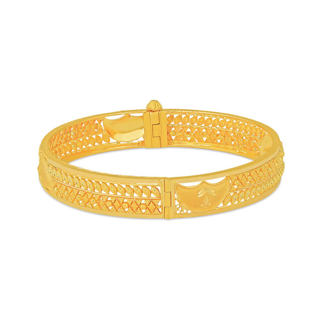 Delicate Lacework Gold Bangle