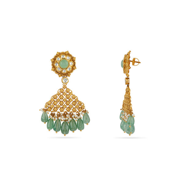 Tanishq 22 Karat Gold Necklace Set for Women 4