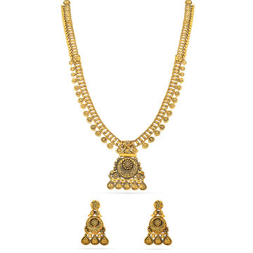 Minimalist Elegance Gold Necklace Set