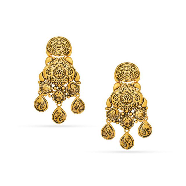 Tanishq 22KT Gold Necklace Set for Women 3
