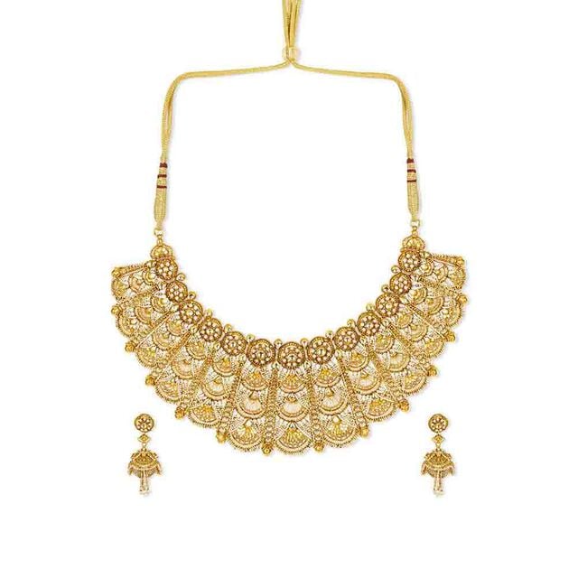 Tanishq 22KT Glass Kundan Neckwear & Earring Set for Women 