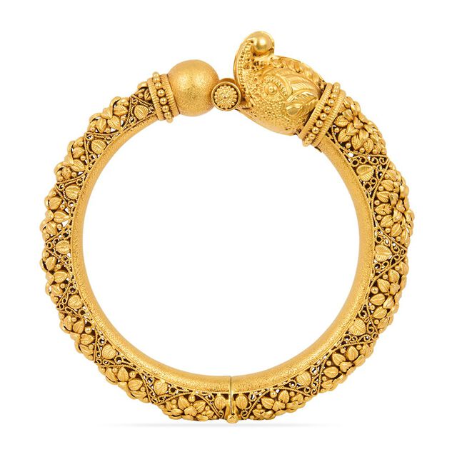Tanishq 22KT Gold Bangle for Women 4