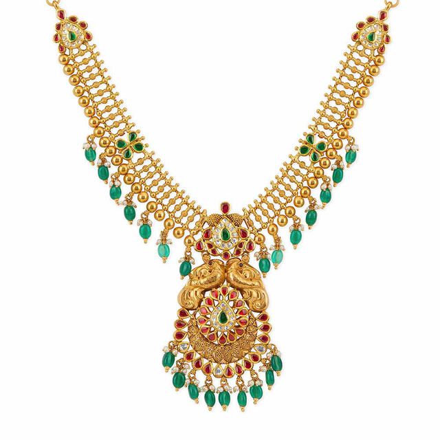 Tanishq 22KT Gold Necklace Set for Women 5