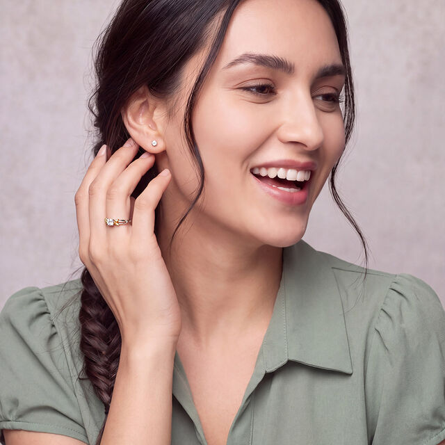 Tanishq Platinum Finger Ring for Women 3