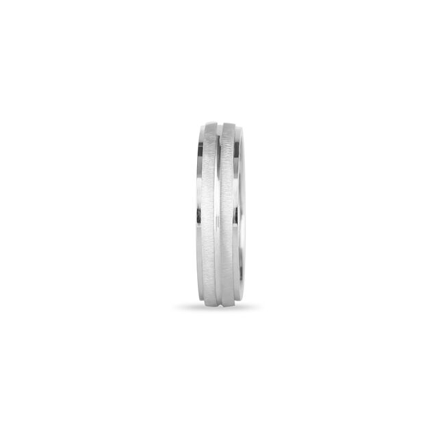 Tanishq Platinum Finger Ring for Women
