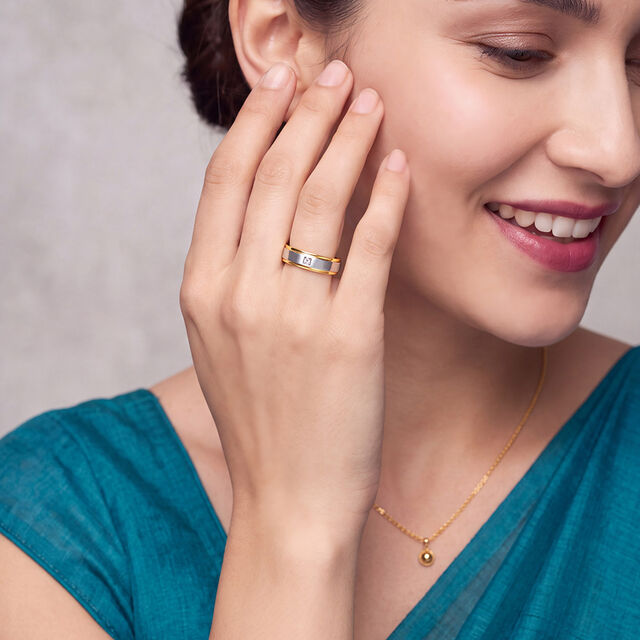 Tanishq Platinum Finger Ring for Women 3