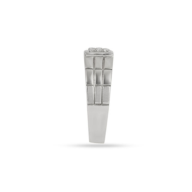 Tanishq Platinum Diamond Finger Ring for Men 3
