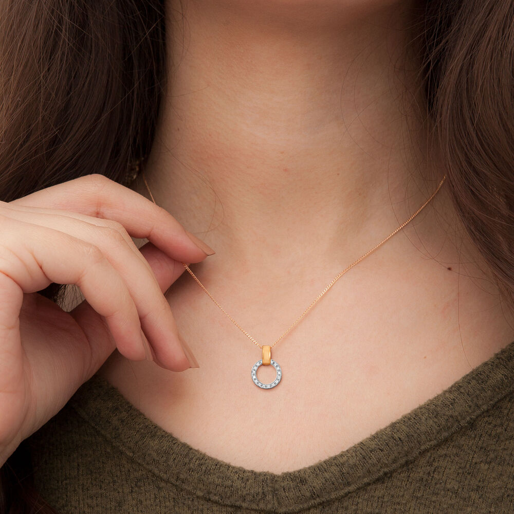 Buy Sophisticated Gold and Diamond Pendant at Best Price Tanishq UAE