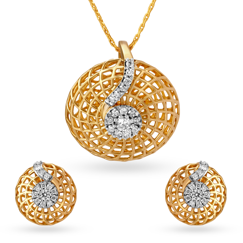 Tanishq diamond sales pendant set