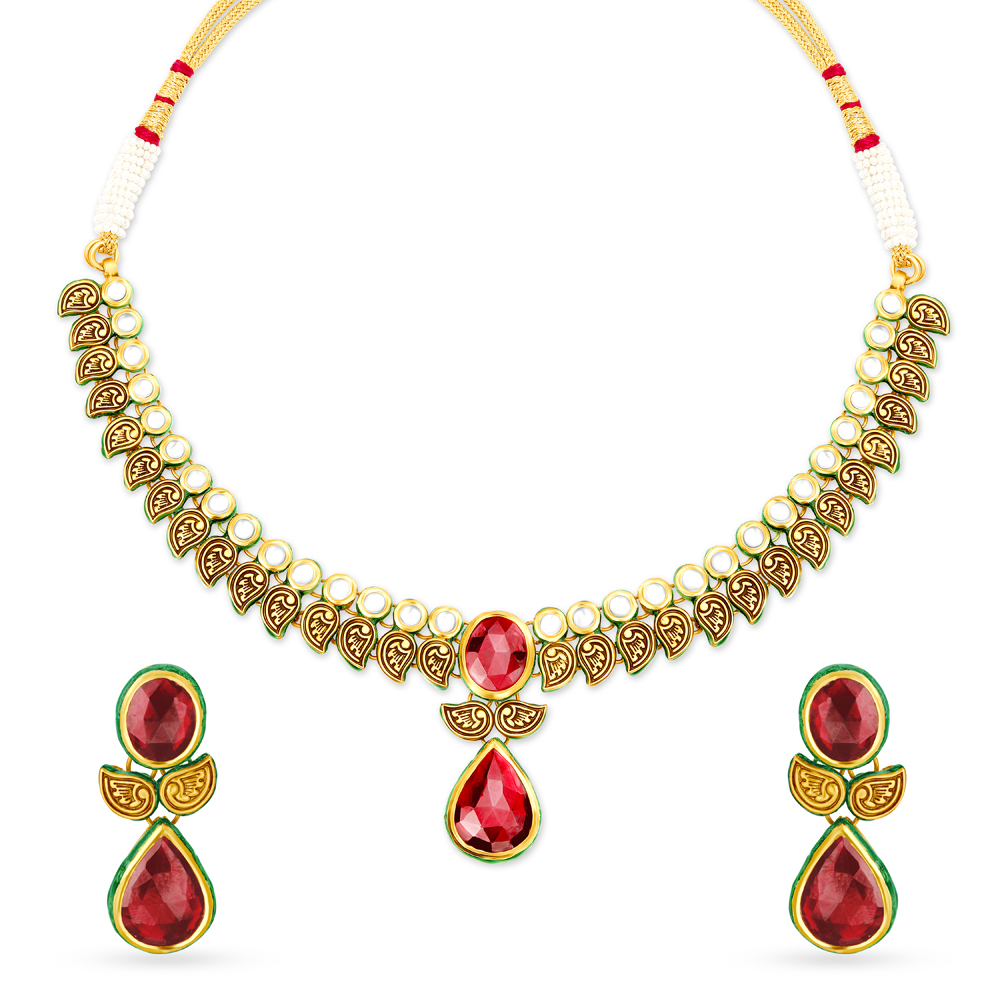 Buy Antique Gold Necklace Set at Best Price Tanishq UAE