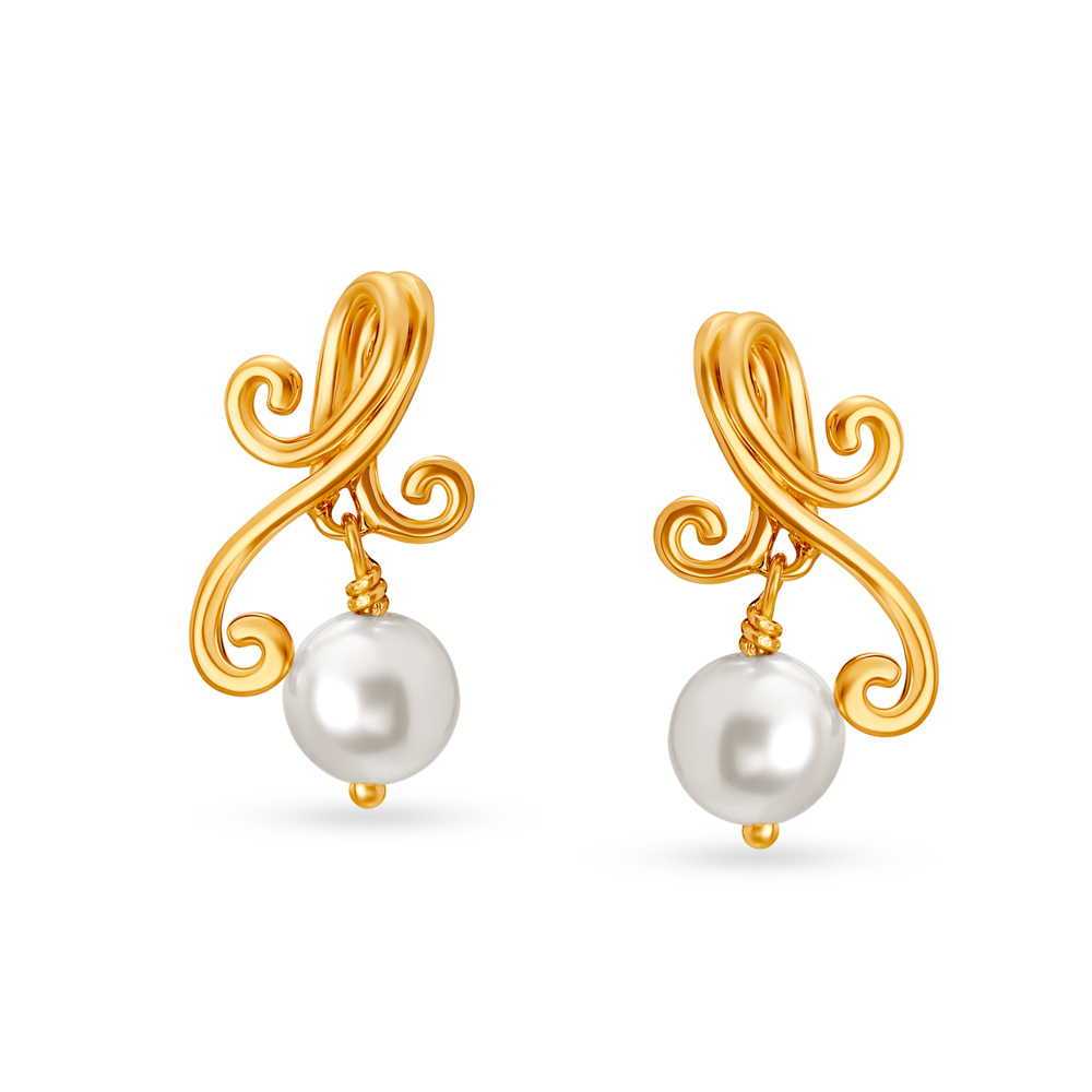 Pearl stud on sale earrings tanishq